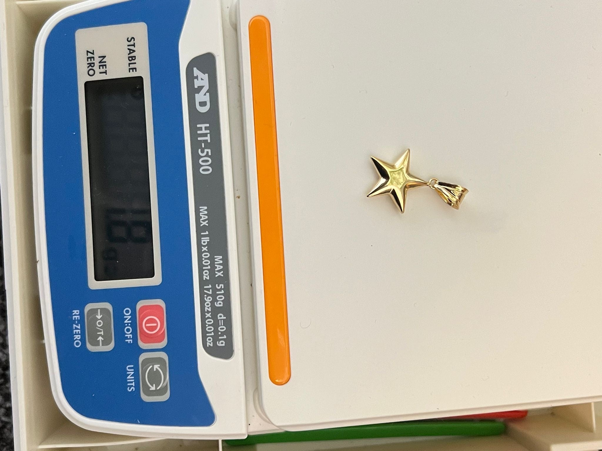 Star pendant
